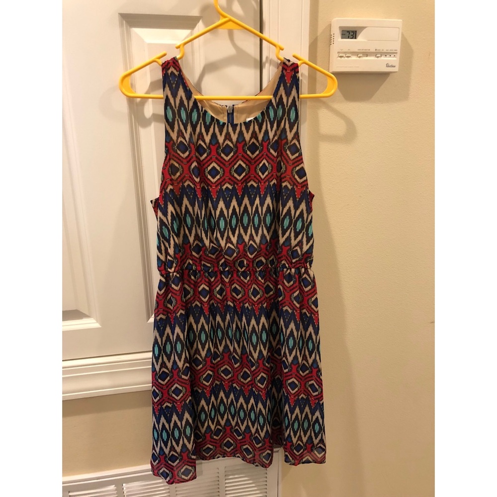 Sleeveless dress